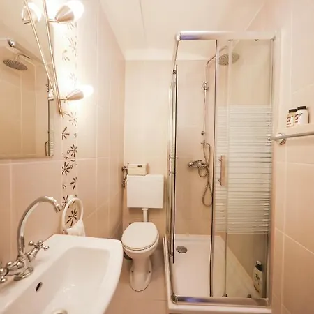 Rita Apartment
